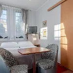 Victoria Séjour chez l'habitant