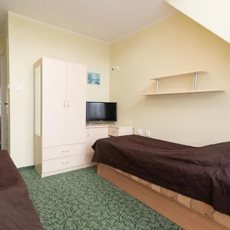 Victoria Kwatera prywatna *